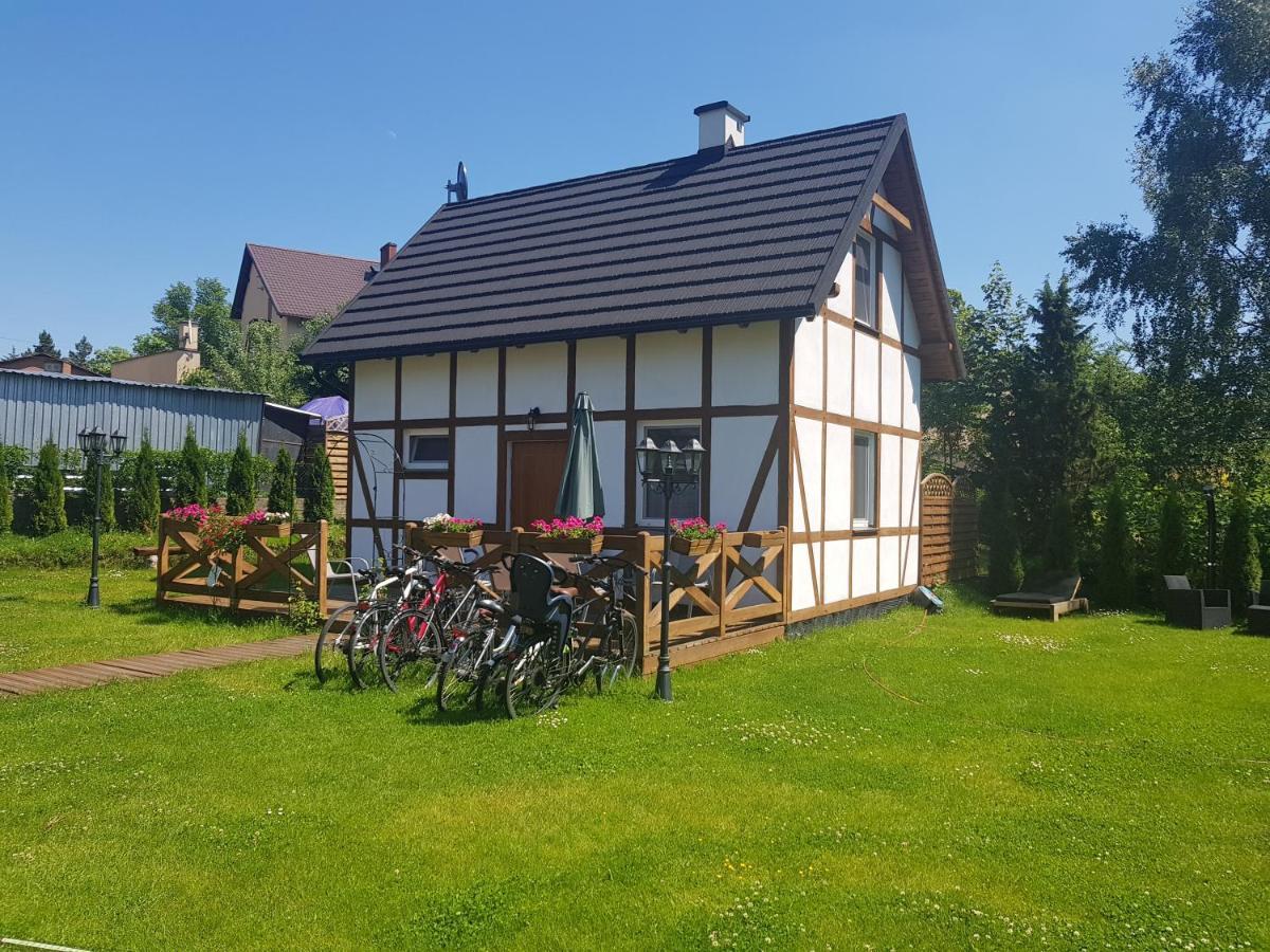Chata Nad Rzeka Lipusz Bagian luar foto